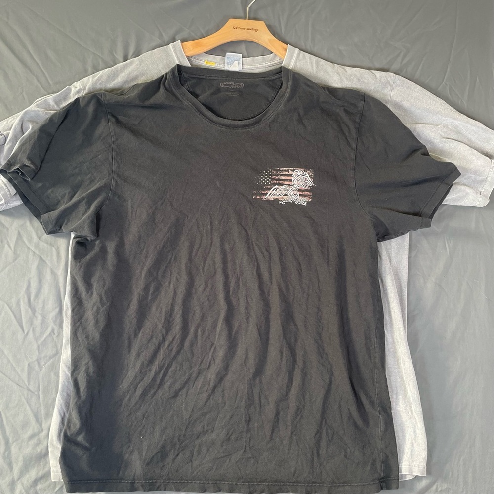 Crazy Shirts Hawaii T-Shirt Bundle Of Two Men's XXL Short Sleeve Black Gray